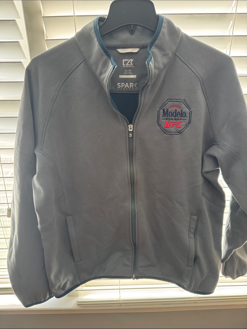 Cutter & Buck Gray Lightweight Jacket with Navy Trim
